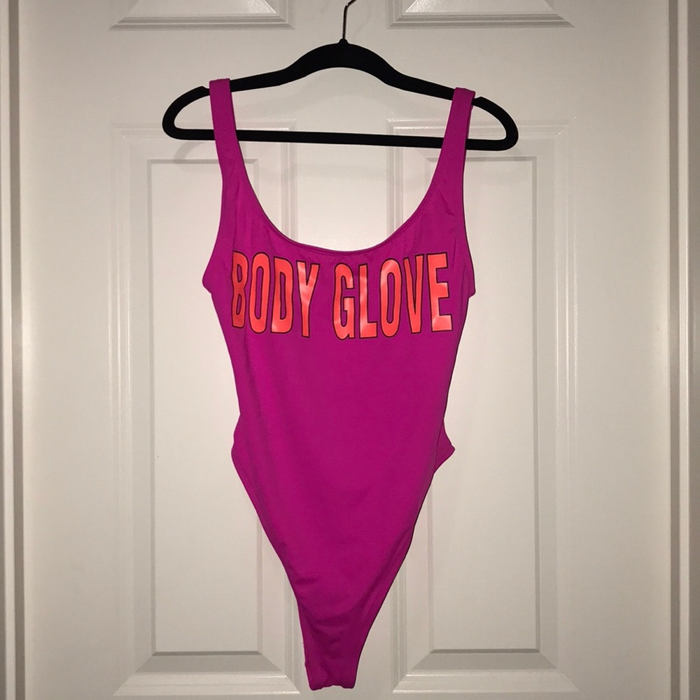 Body Glove one piece bathing suit